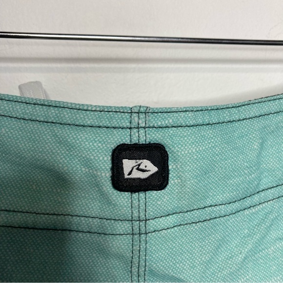 Rusty board Shorts striped size 36 - Picture 6 of 8